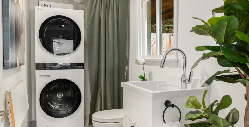 Greenwood Gold Mine; new Greenwood Seattle Listing; Greenwood Seattle first time home buyer investment property; house hack Seattle; investment property with ADU; Seattle house with ADU for sale