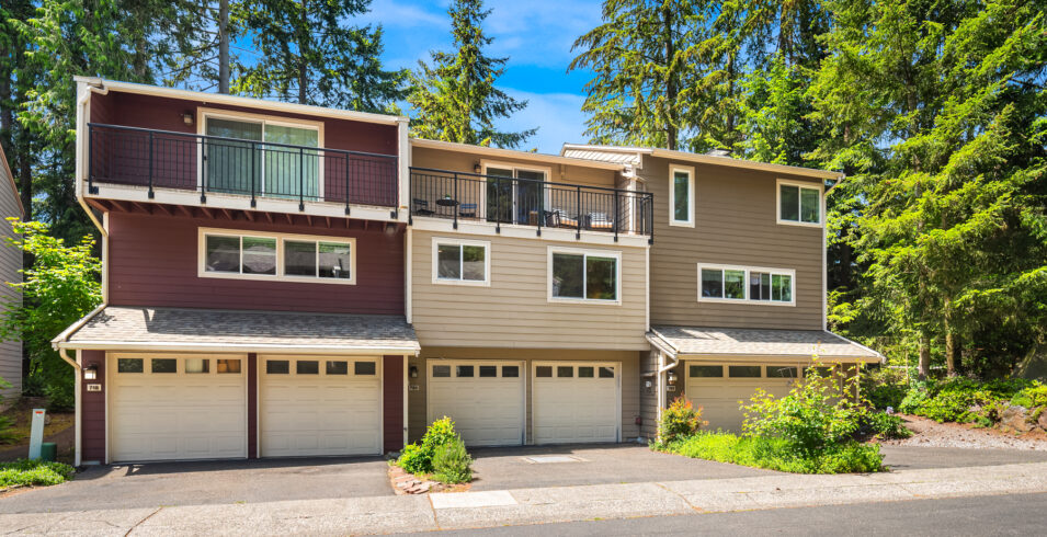 Wooded Oasis Townhome in Resort‑Style Forest Villa