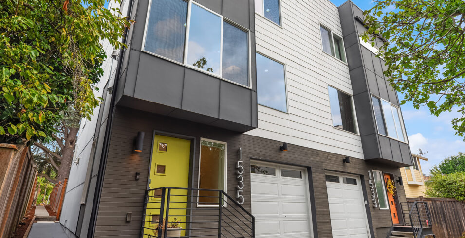 Sun-soaked Ballard Townhouse